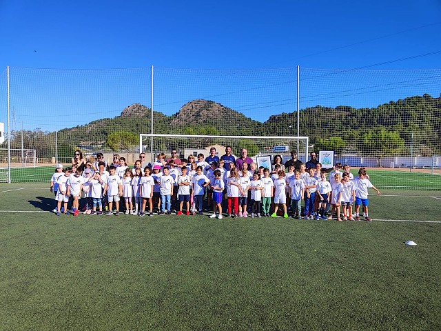 Pedreguer col·labora amb la Fundació del Valencia CF en el seu projecte 'Jo Sóc Valencianista Rural'